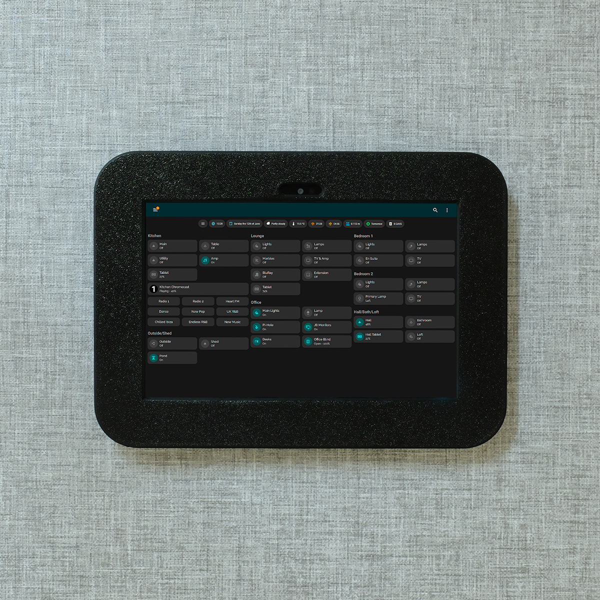 Amazon Fire HD8 2020 Gen 10 Wall Mount - Black