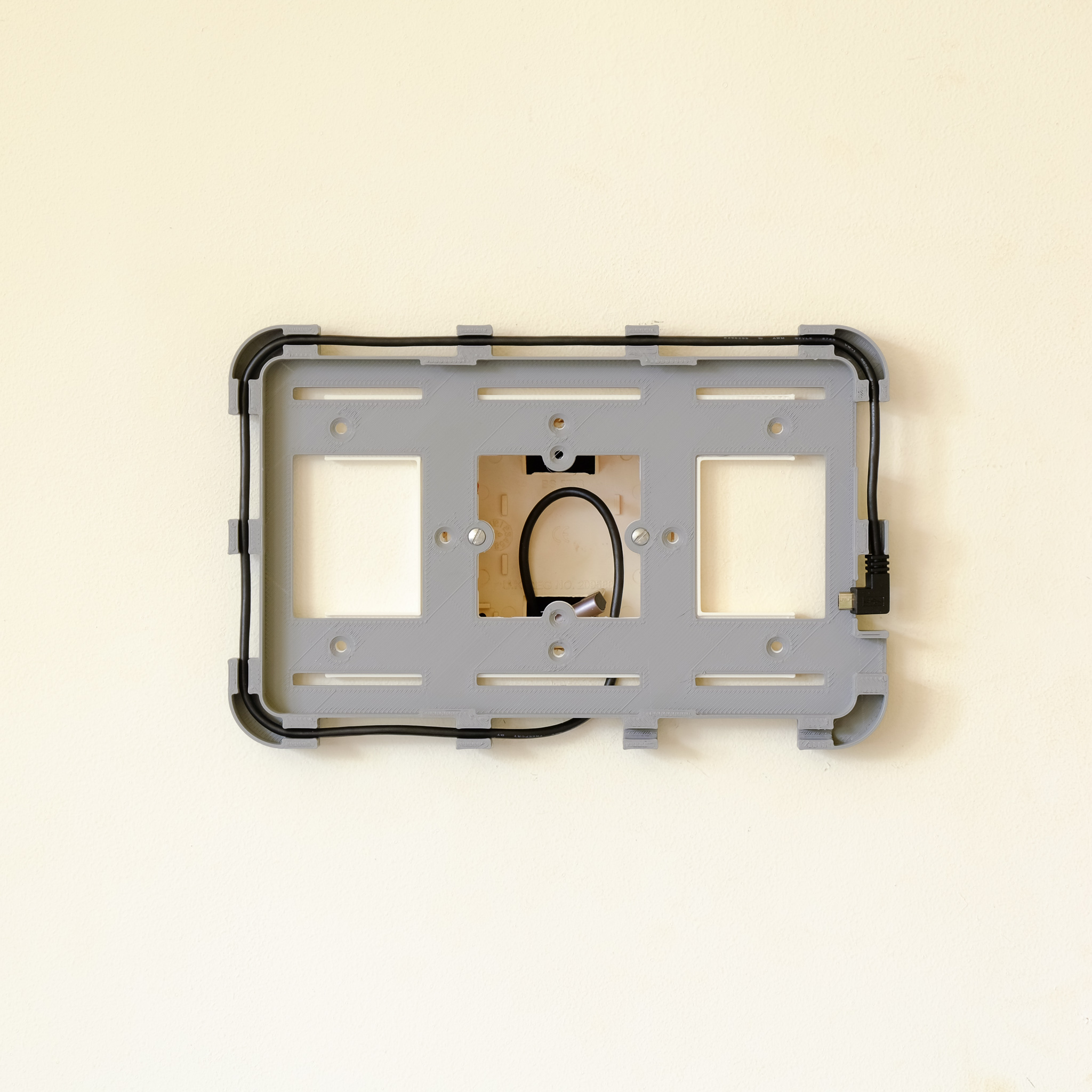 HD8 2017 Gen 7 Wall Mount Rear Frame
