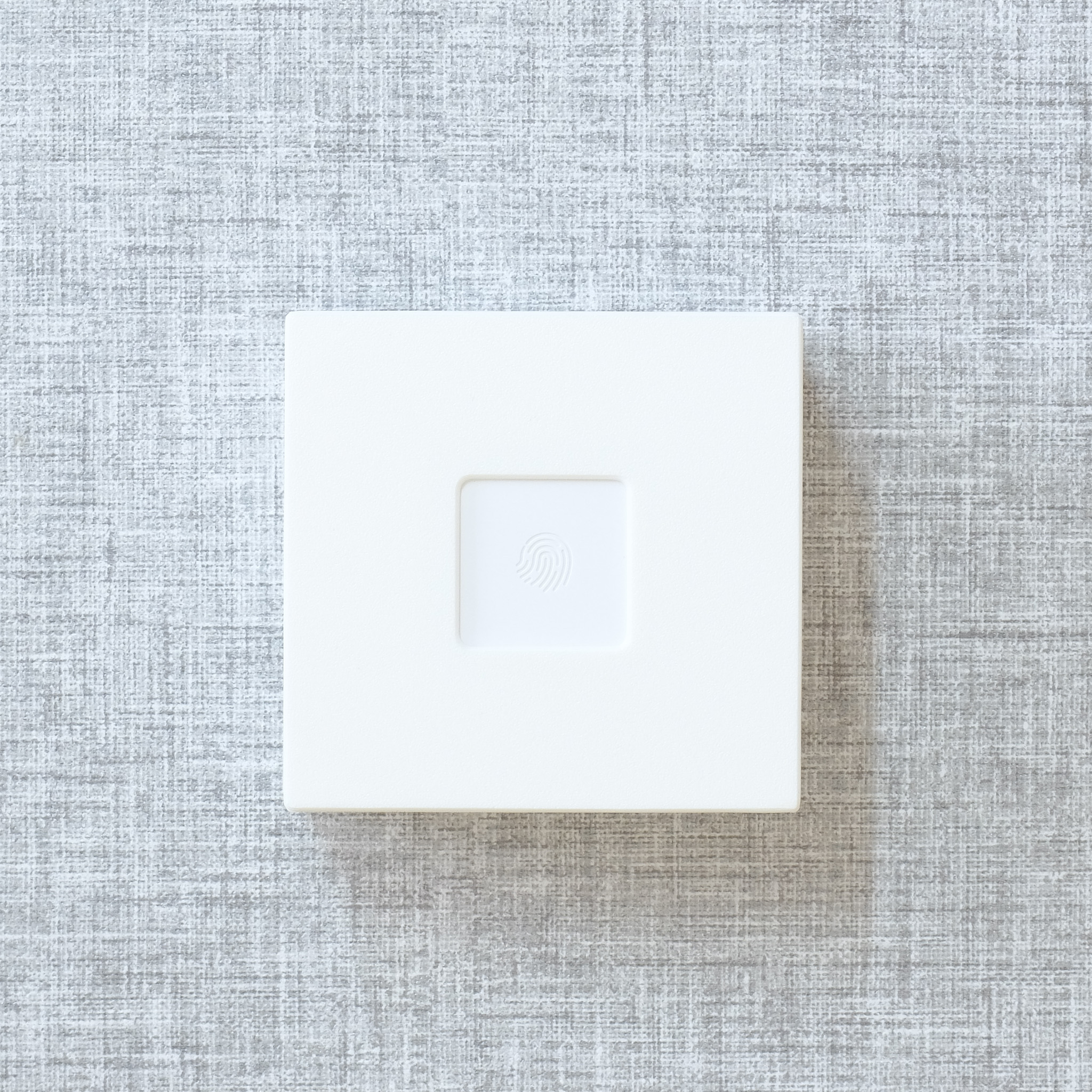 Slide On Sonoff ZNZB-01 Zigbee Button Mount For UK Light Switch - Image 3
