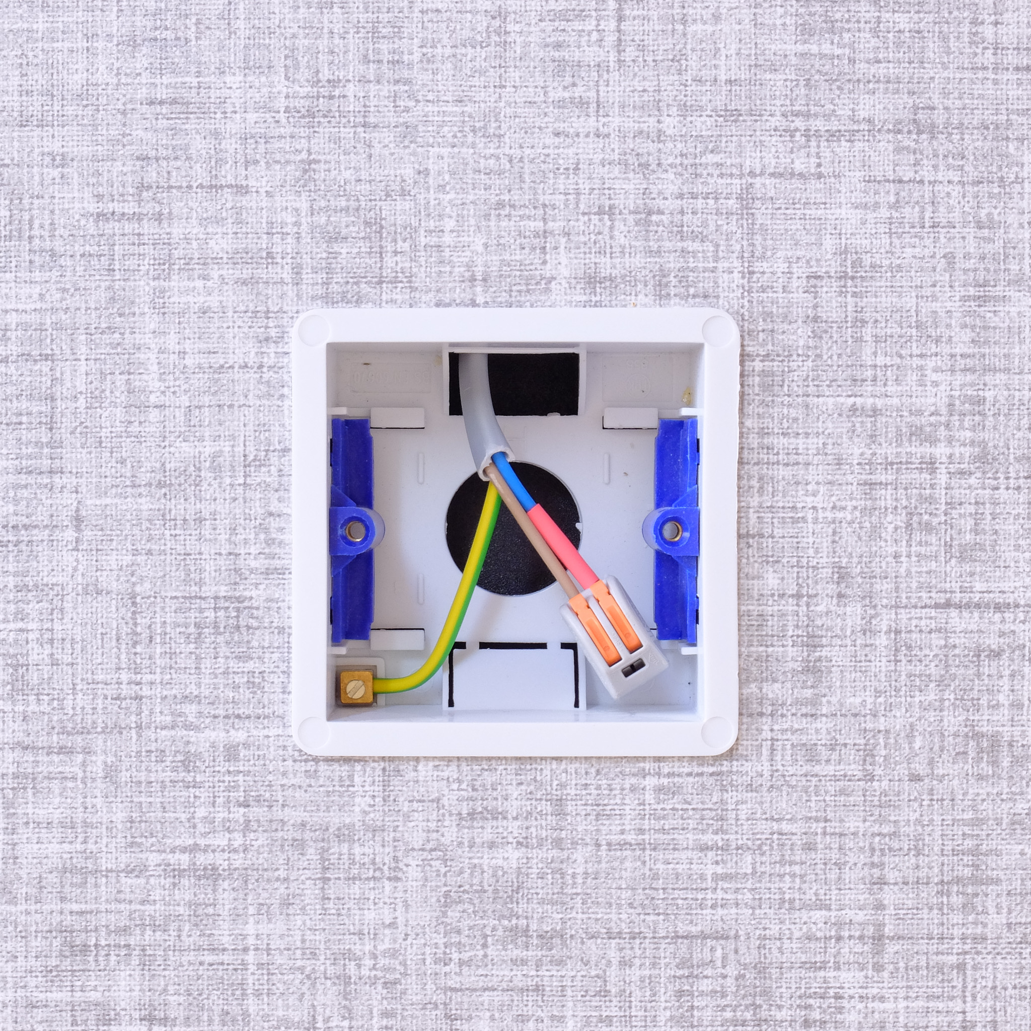 Philips Hue Dimmer V2 Slimline Blanking Plate / Wall Mount - Image 5