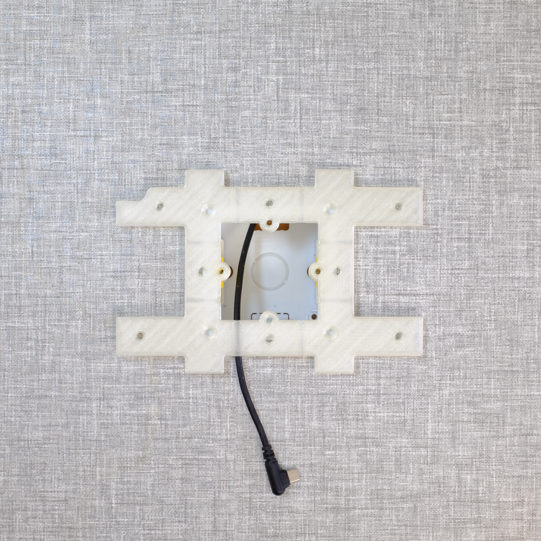 Lenovo Idea Tab 11 inch tablet wall mount - wall spacer