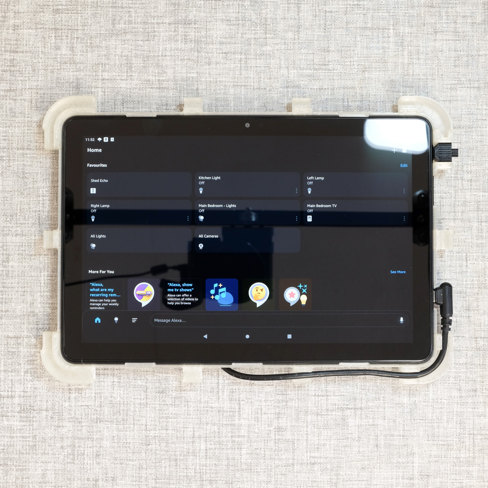 Amazon Fire HD10 2023 Picture Frame Wall Mount Rear Frame